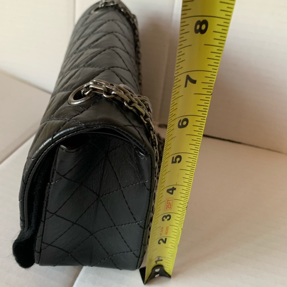 Chanel 2.55 reissue - Picture 14 of 15